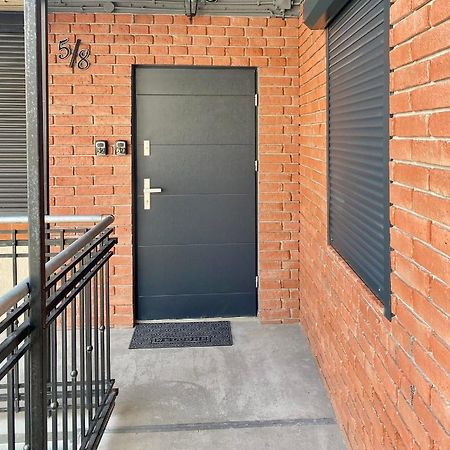 Apartament "Love" Centrum Z Duza Wanna Dla Dwojga غنيزنو المظهر الخارجي الصورة